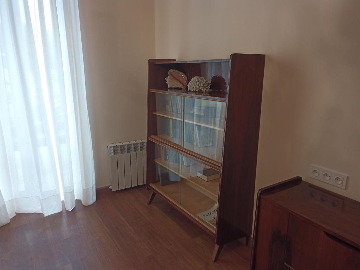 Spacious One Bedroom Apartment In The City Centre Γιερεβάν Εξωτερικό φωτογραφία