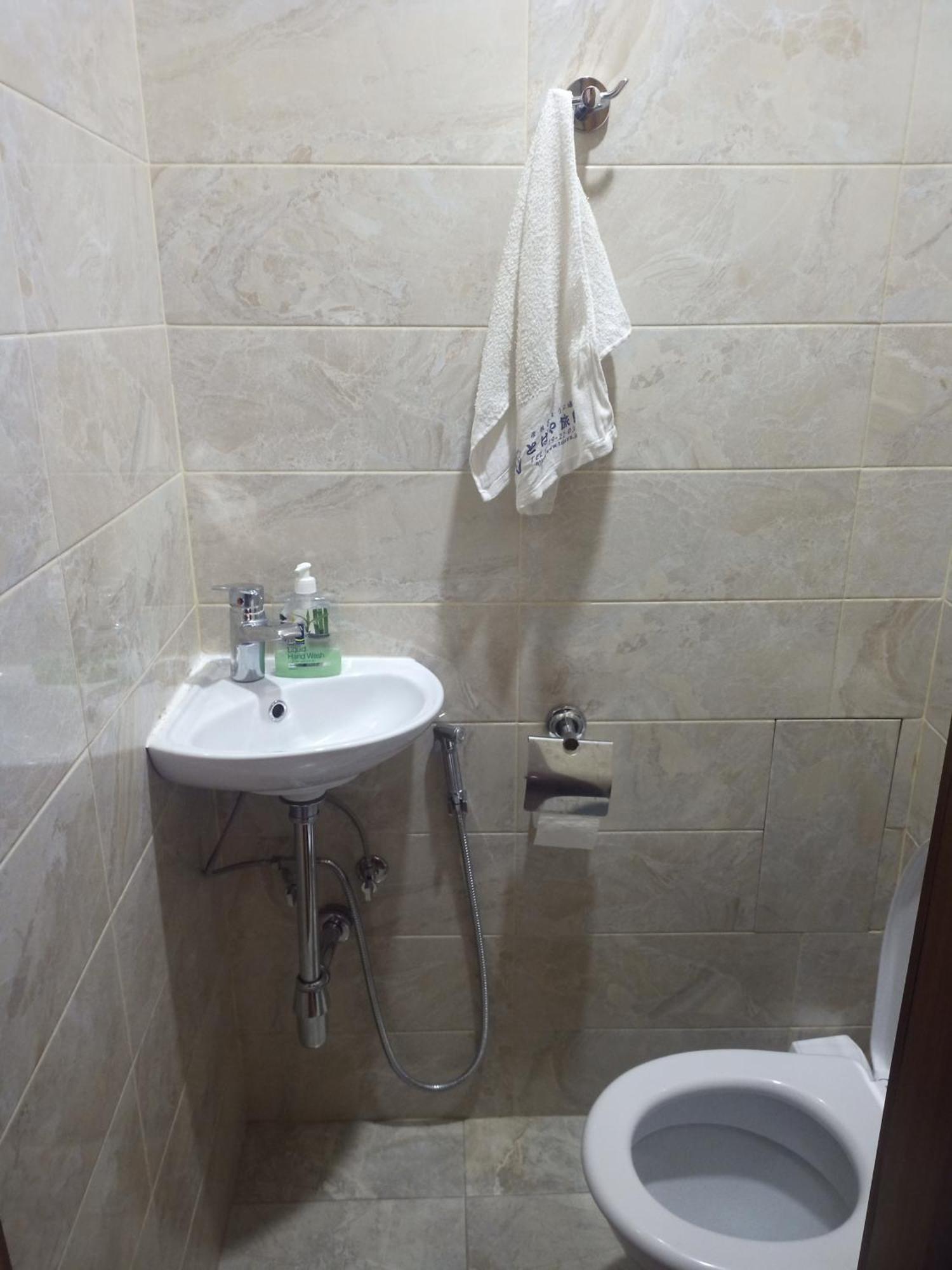 Spacious One Bedroom Apartment In The City Centre Γιερεβάν Εξωτερικό φωτογραφία