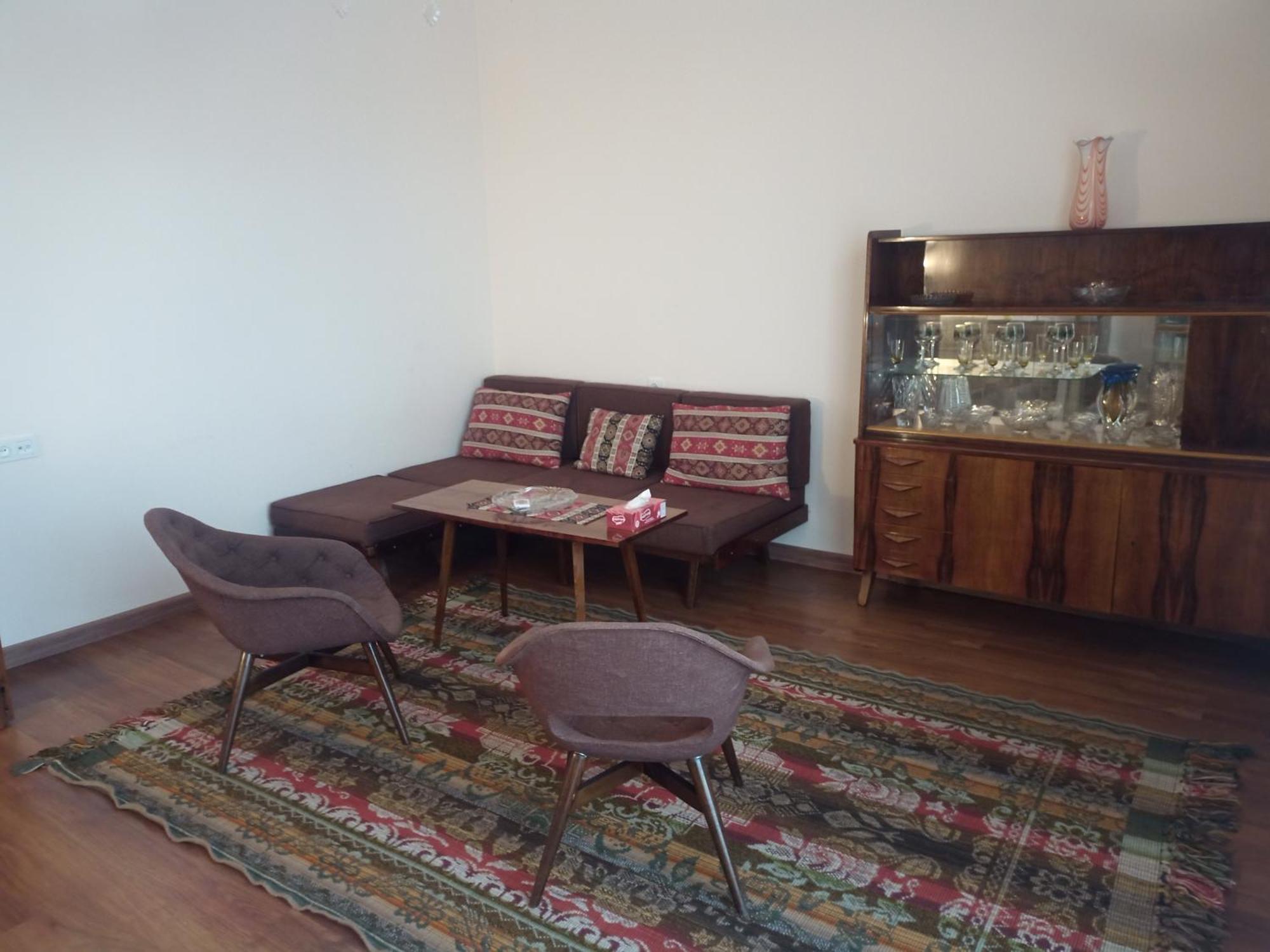 Spacious One Bedroom Apartment In The City Centre Γιερεβάν Εξωτερικό φωτογραφία